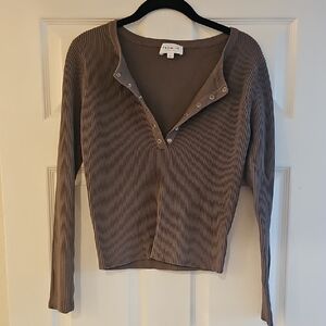 Ribbed Long Sleeve Top in Taupe